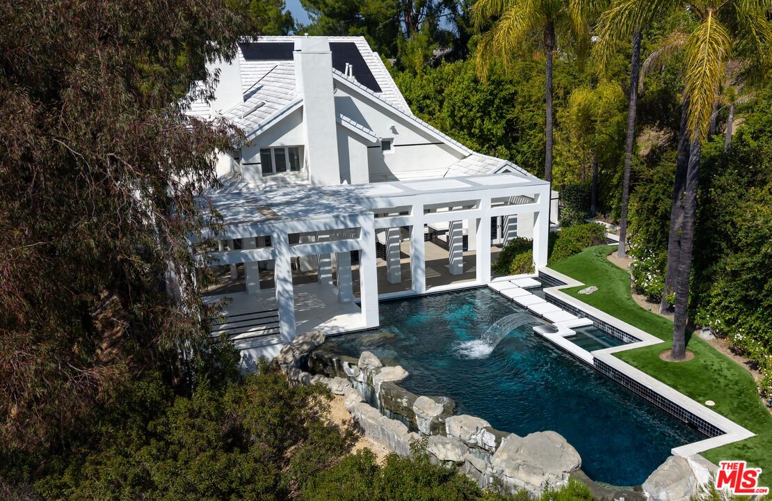 Property photo 22