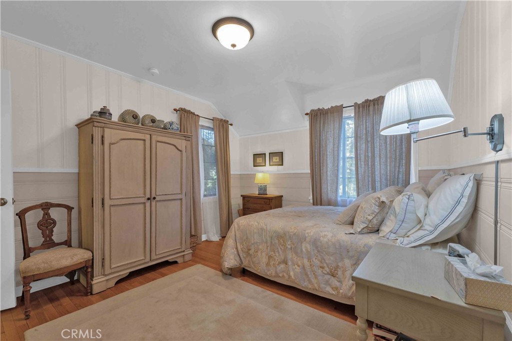 Property photo 35