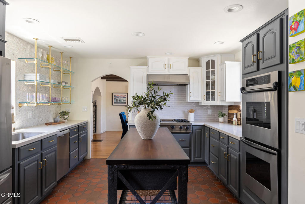 Property photo 23