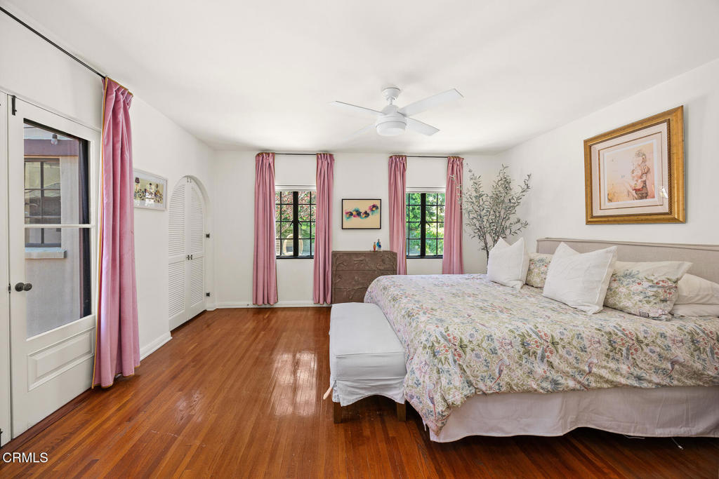Property photo 35