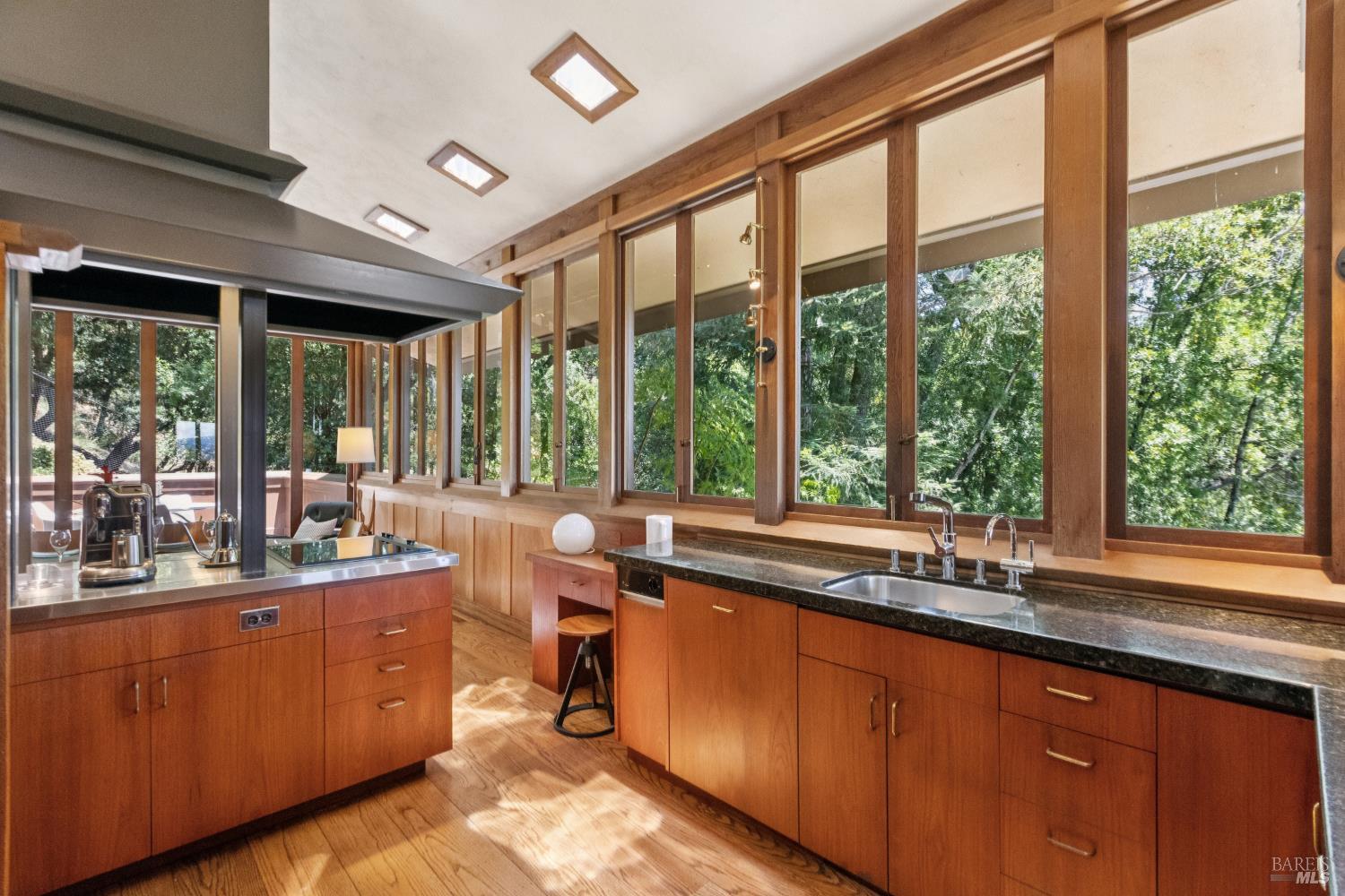 Property photo 44
