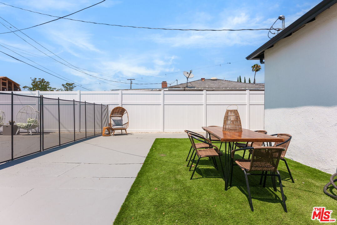 Property photo 43