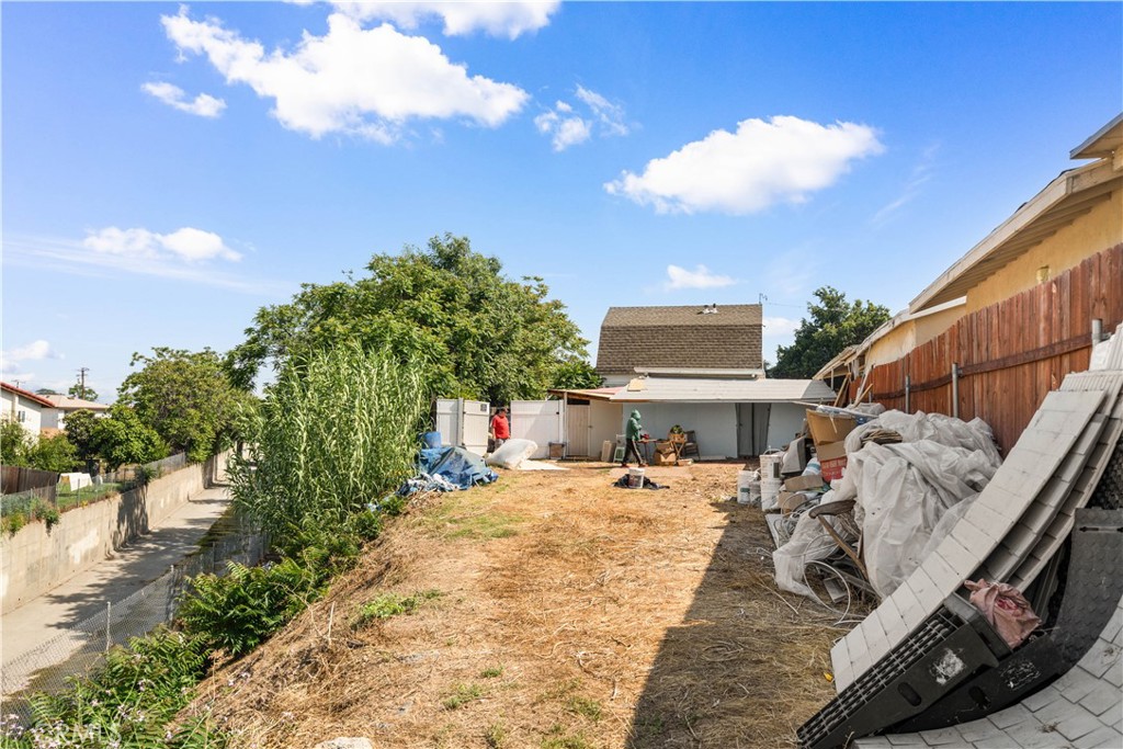 Property photo 34