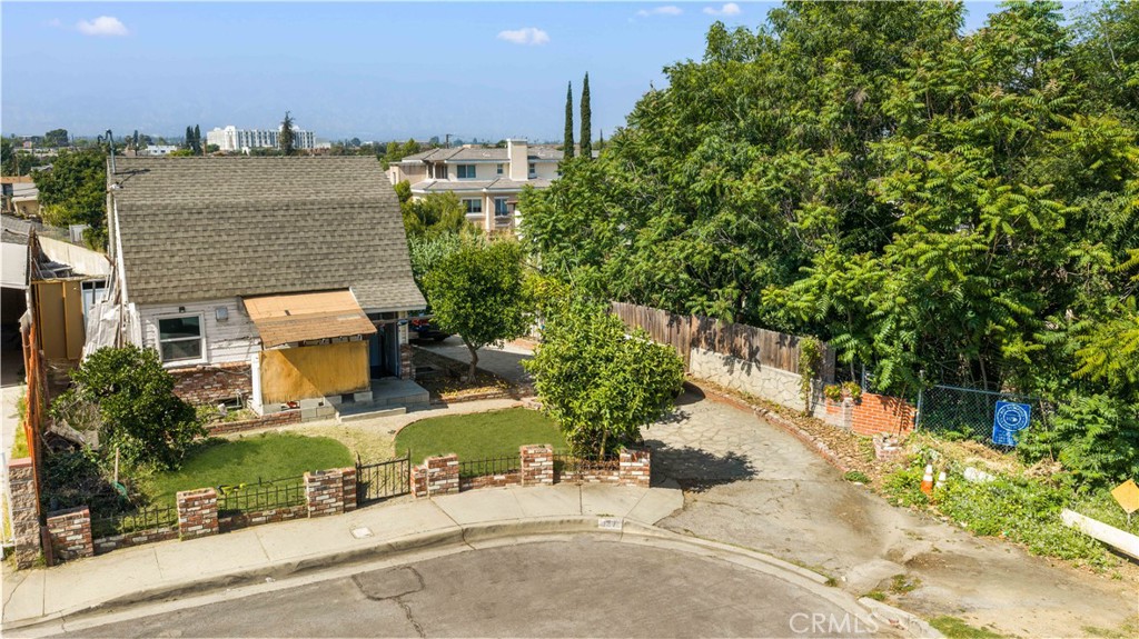 Property photo 42