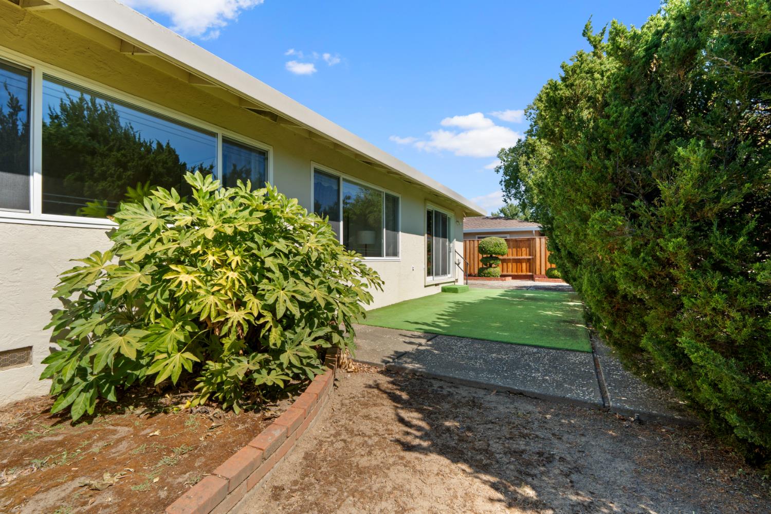 Property photo 43