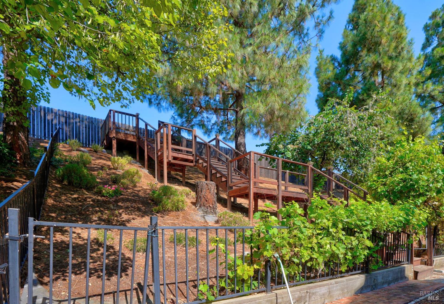 Property photo 34