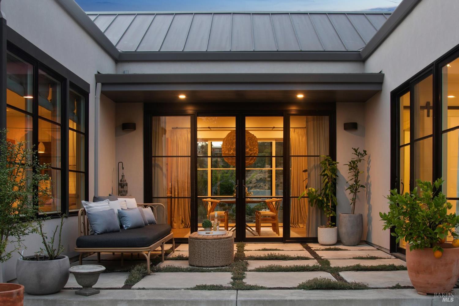Property photo 44