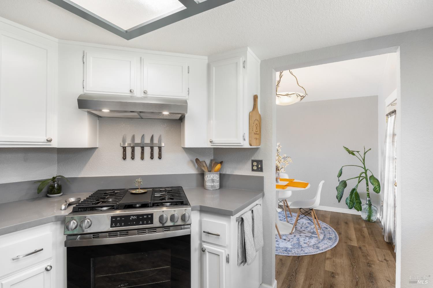Property photo 33