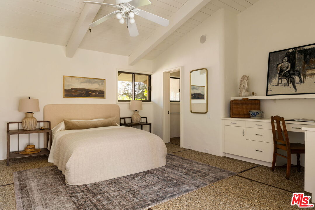Property photo 40