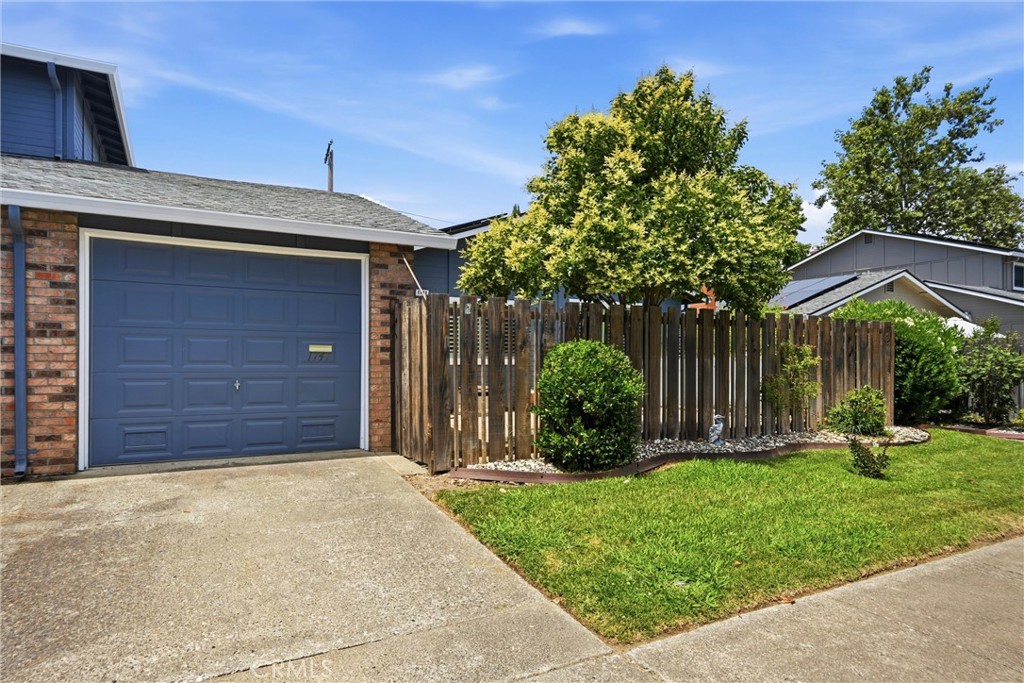 Property photo 35