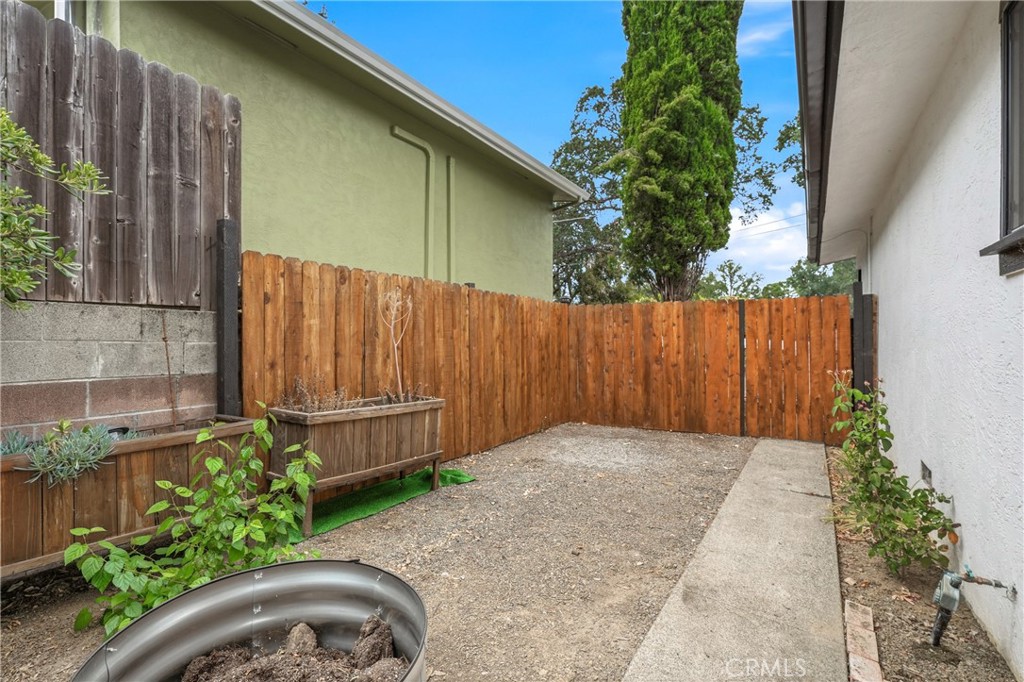 Property photo 23