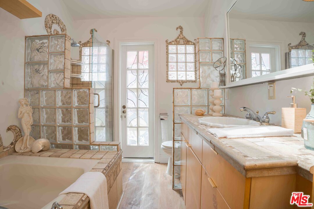 Property photo 20