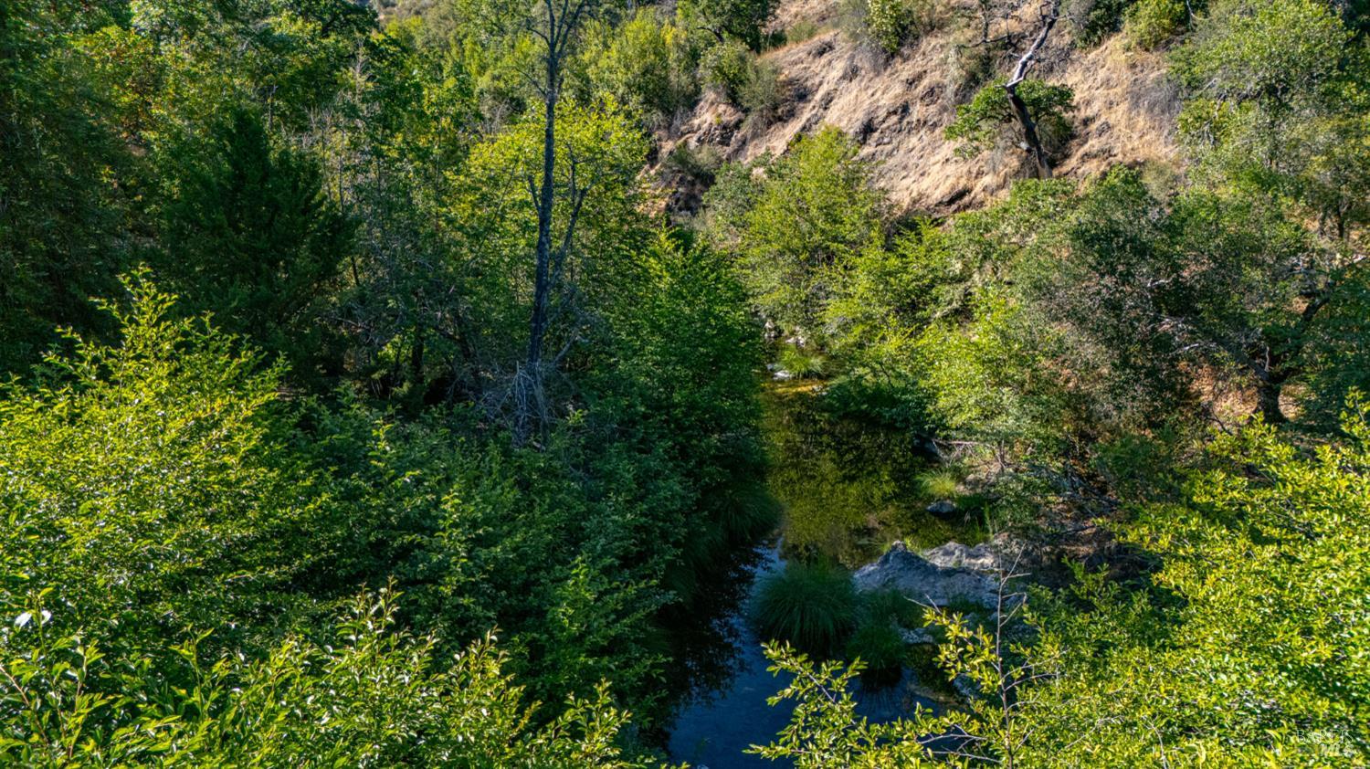 Property photo 33