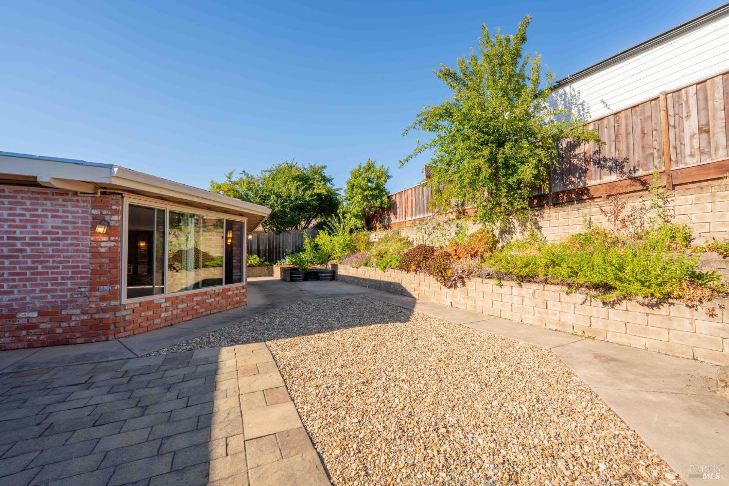 Property photo 41