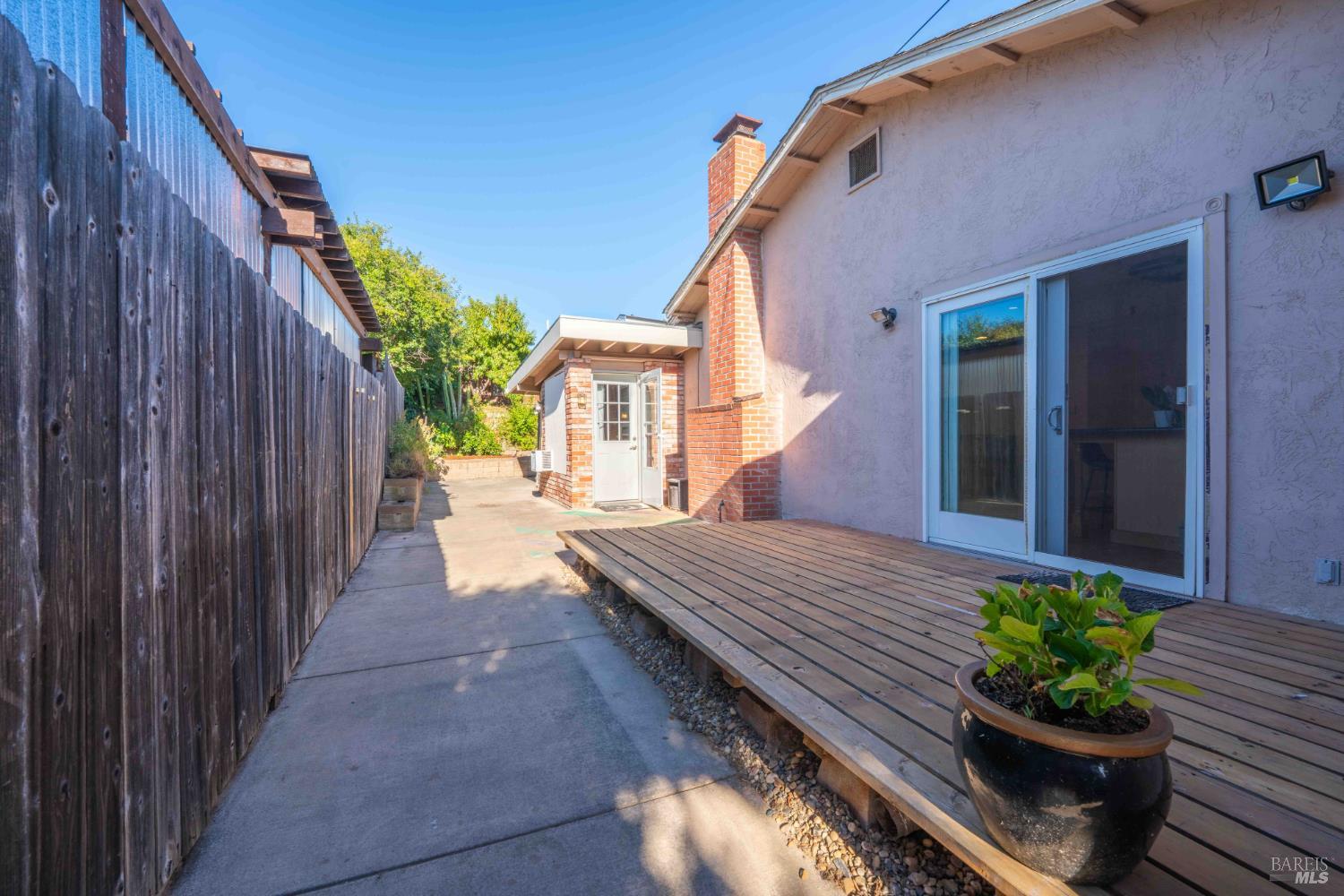 Property photo 46