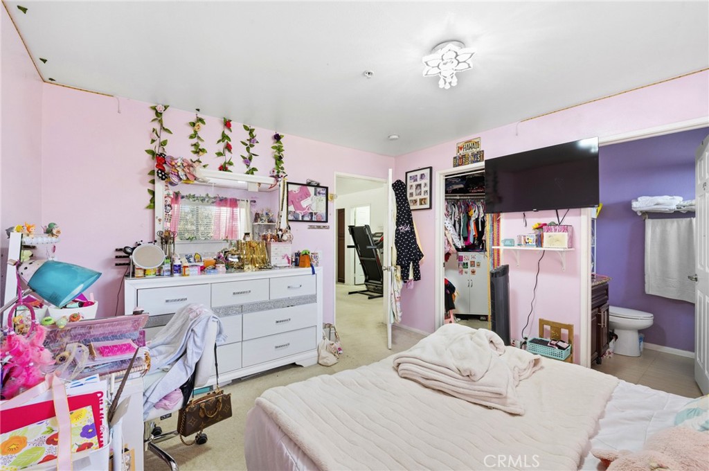 Property photo 32
