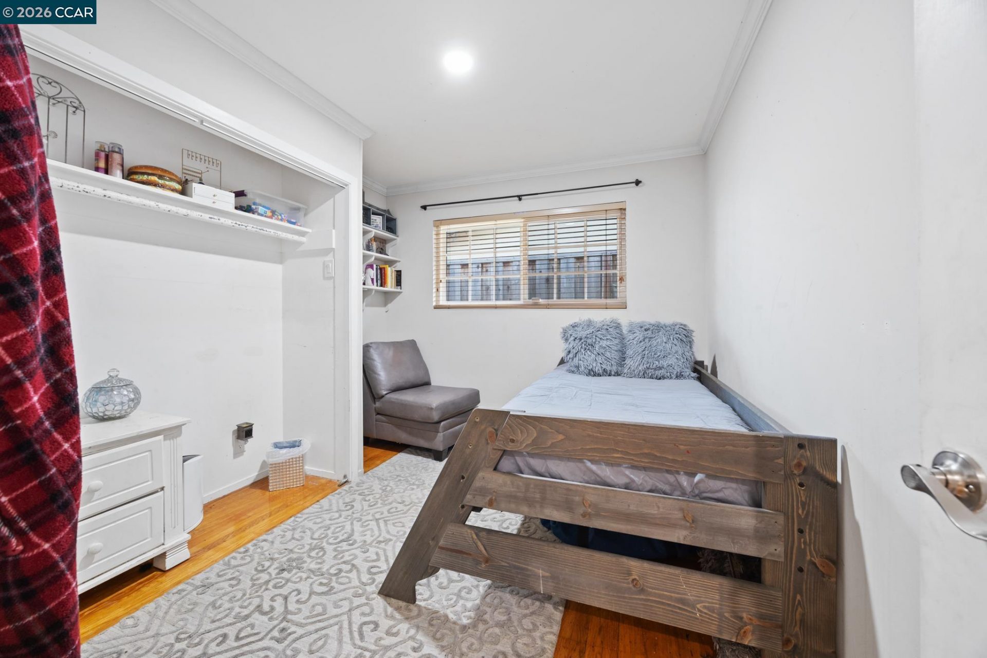 Property photo 28