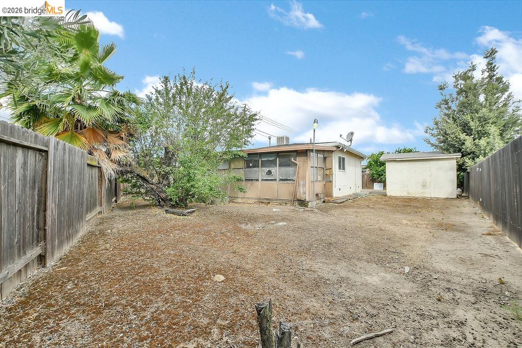 Property photo 33