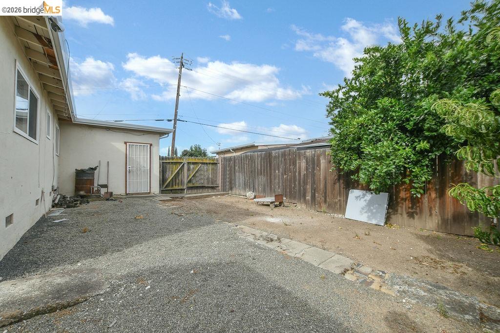 Property photo 35