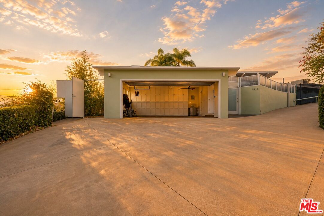 Property photo 32