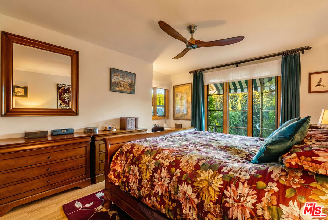 Property photo 24