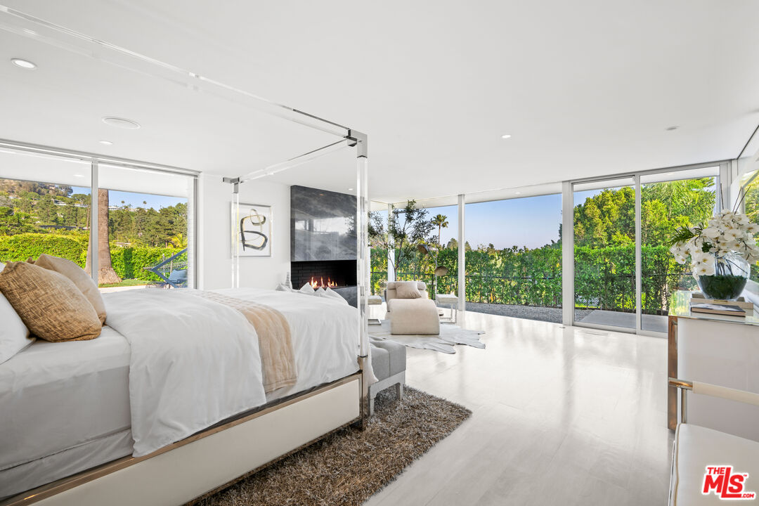 Property photo 44