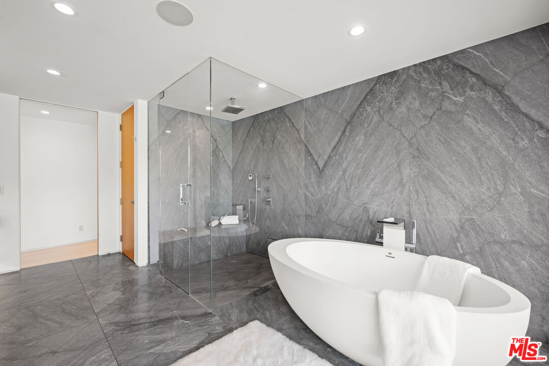 Property photo 48