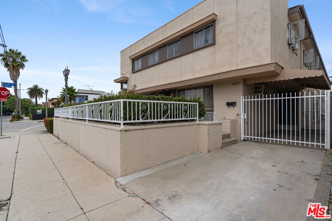 Property photo 8