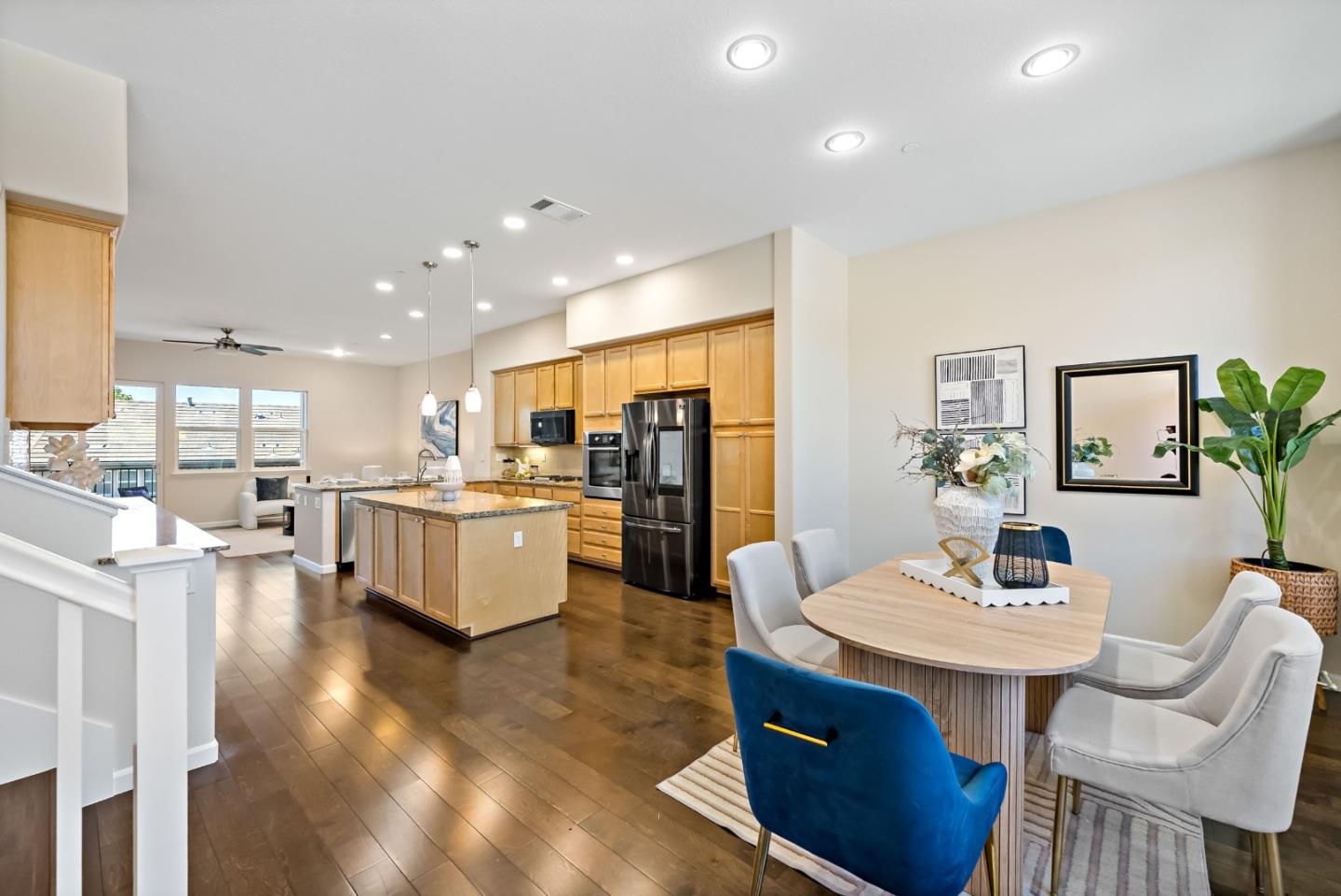 Property photo 35