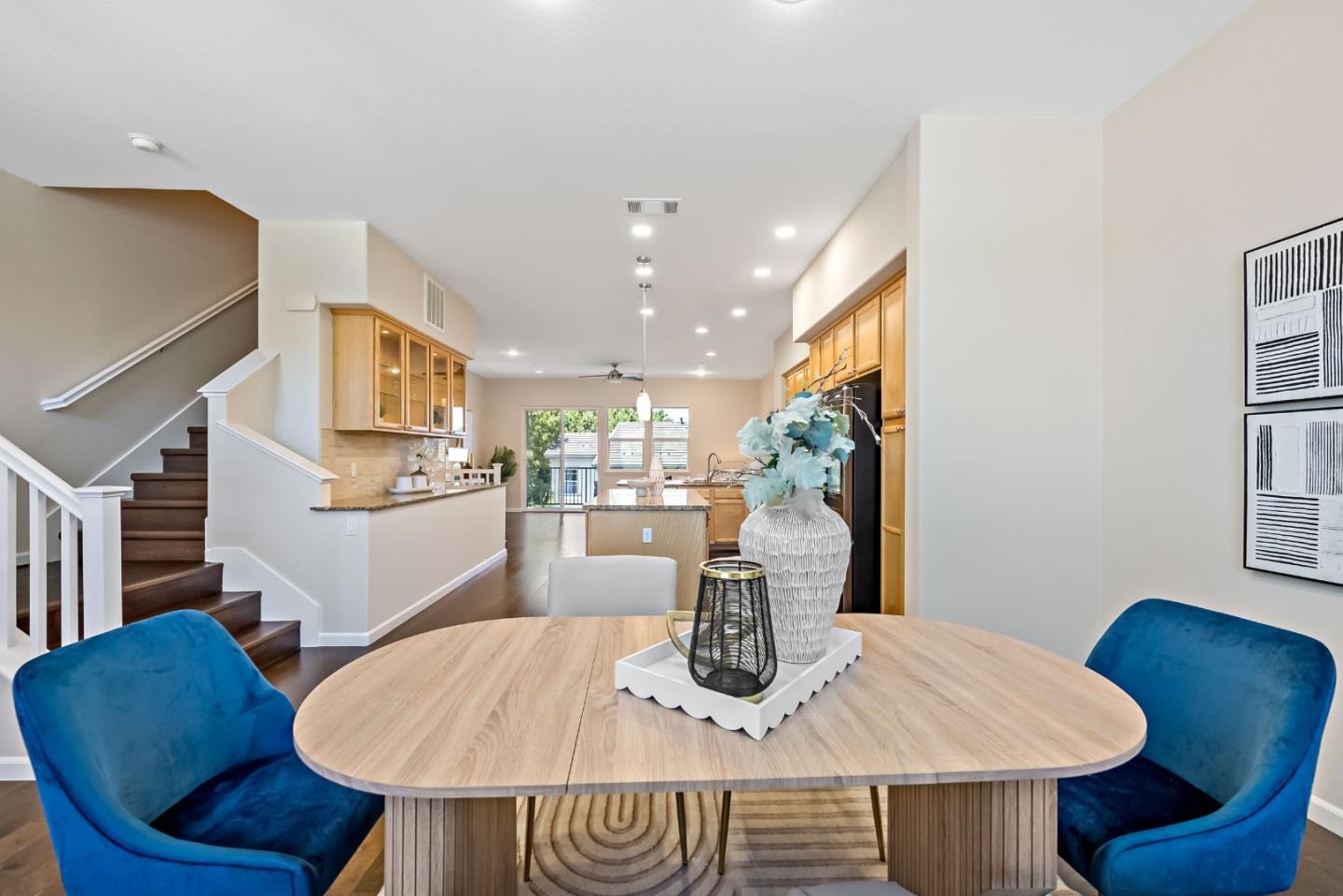 Property photo 38