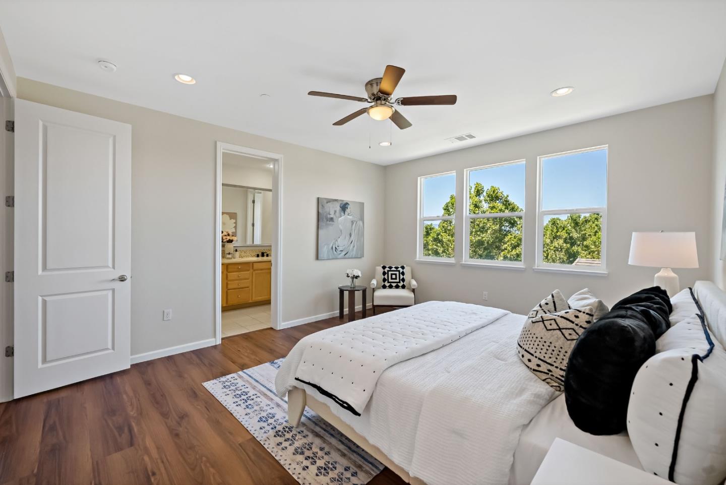 Property photo 46