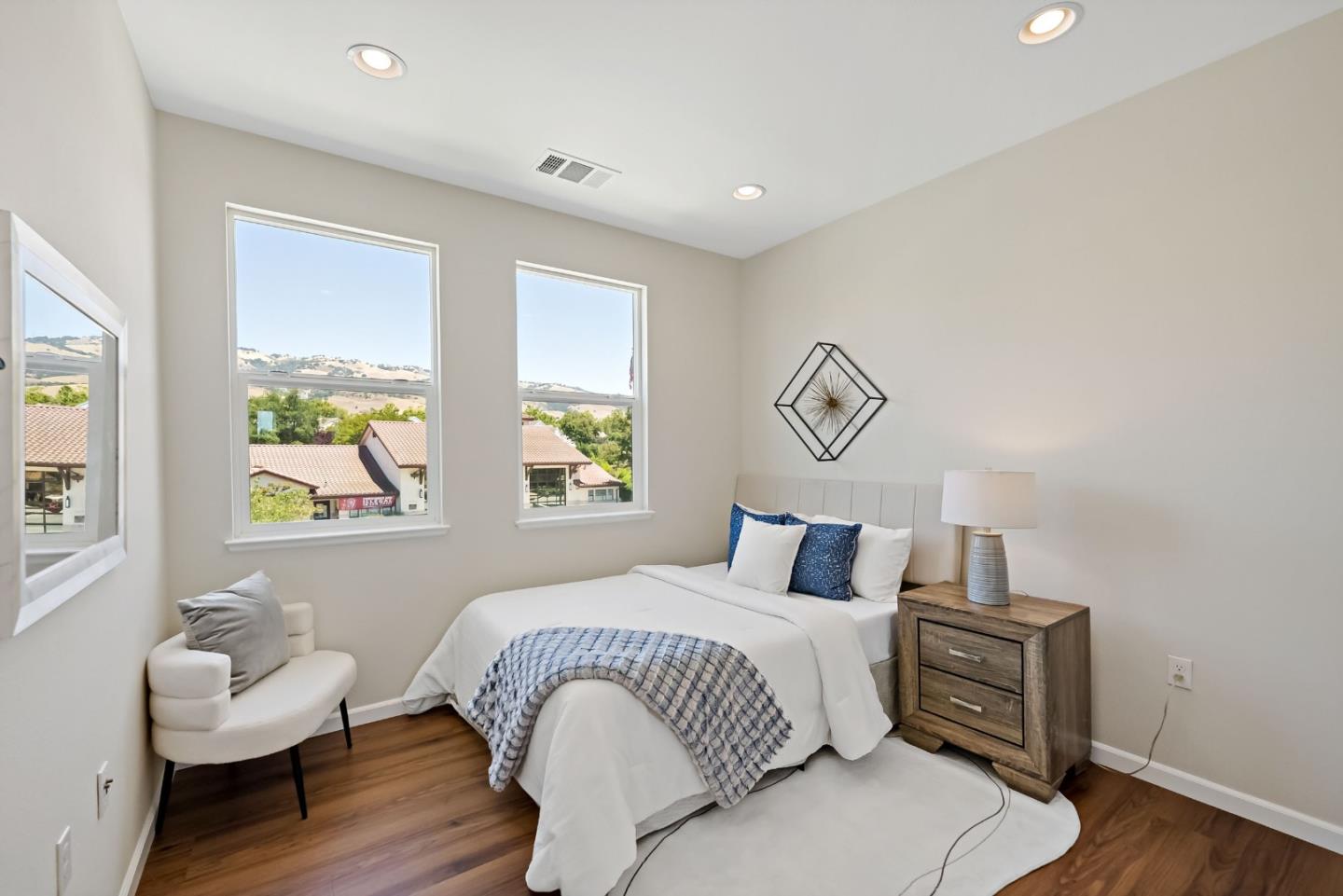 Property photo 51