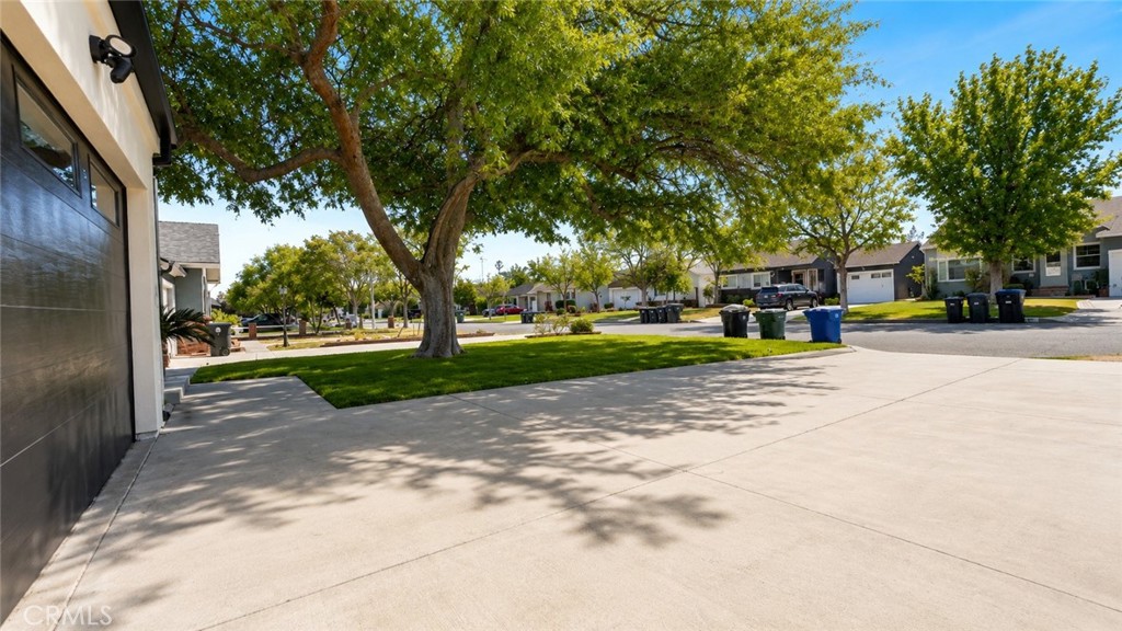 Property photo 48