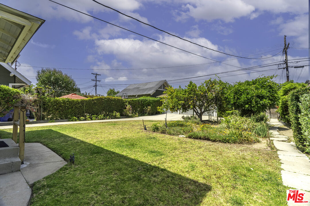 Property photo 42