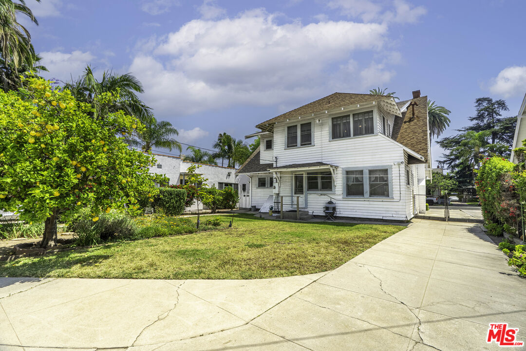 Property photo 44