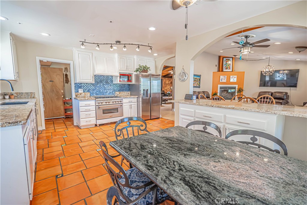 Property photo 25