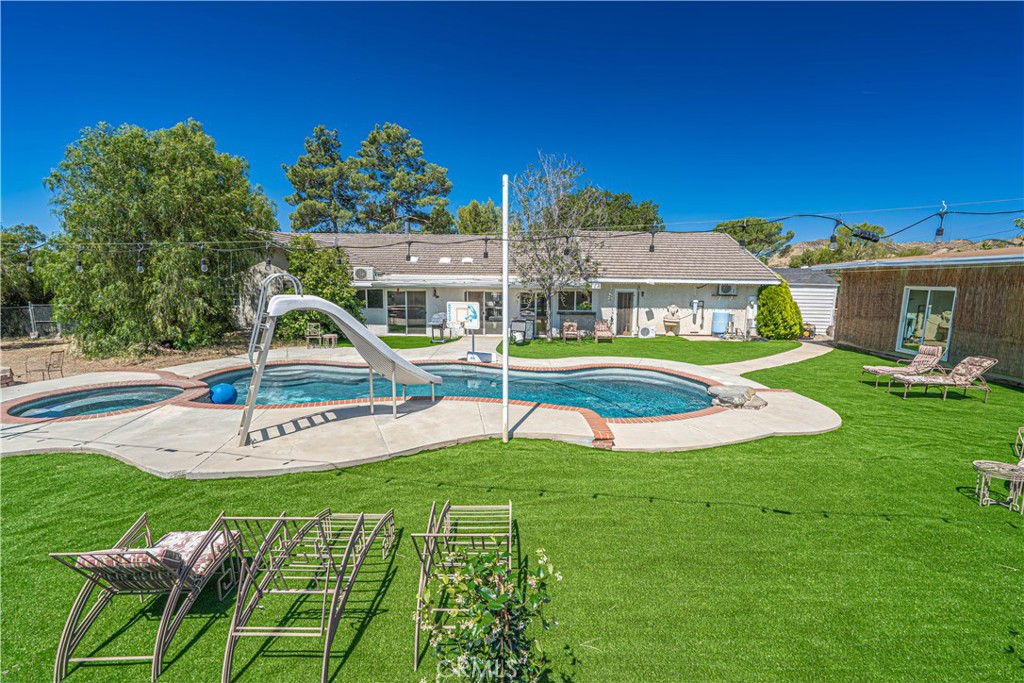 Property photo 40