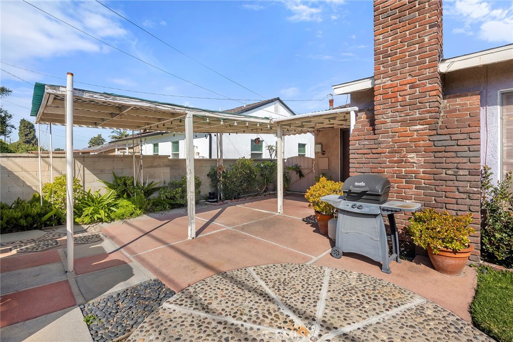 Property photo 33