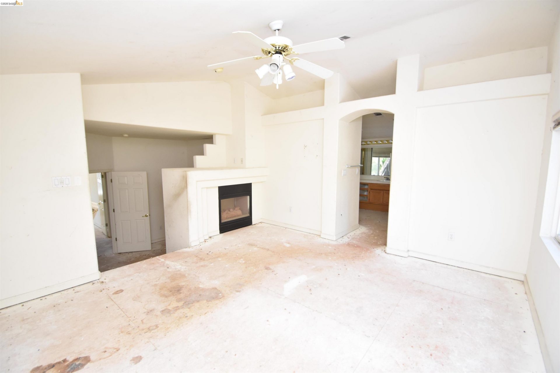 Property photo 34