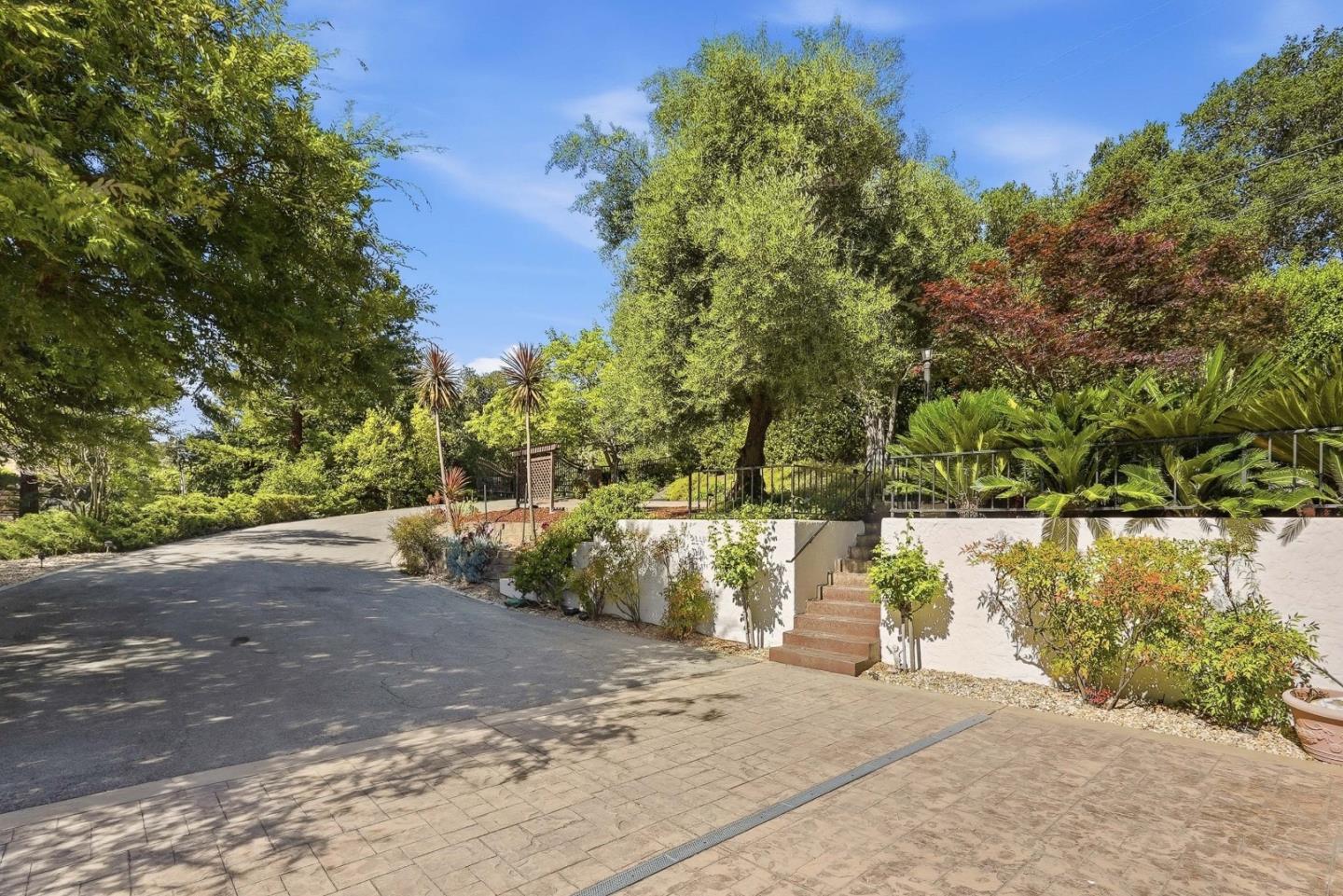 Property photo 46