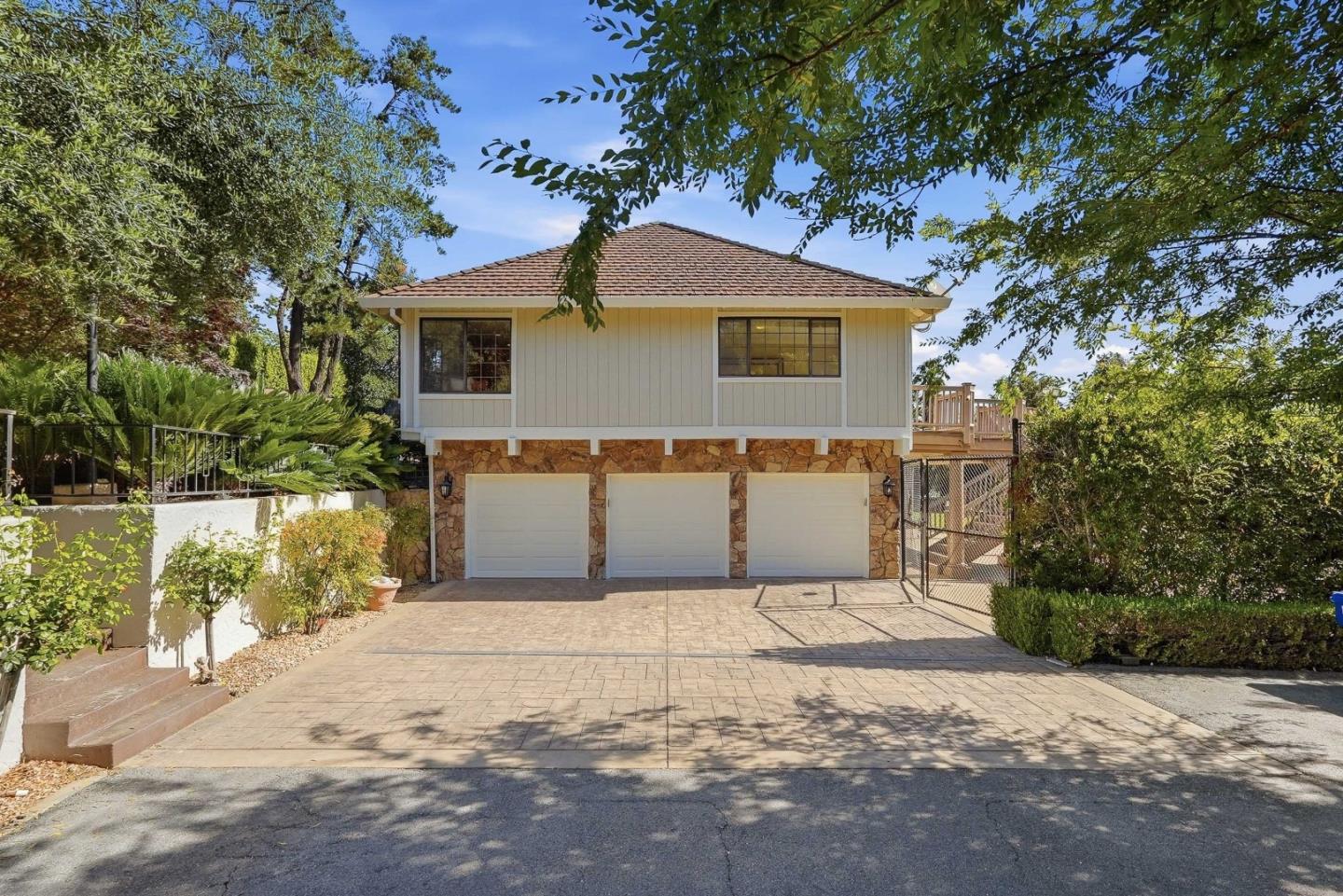 Property photo 50