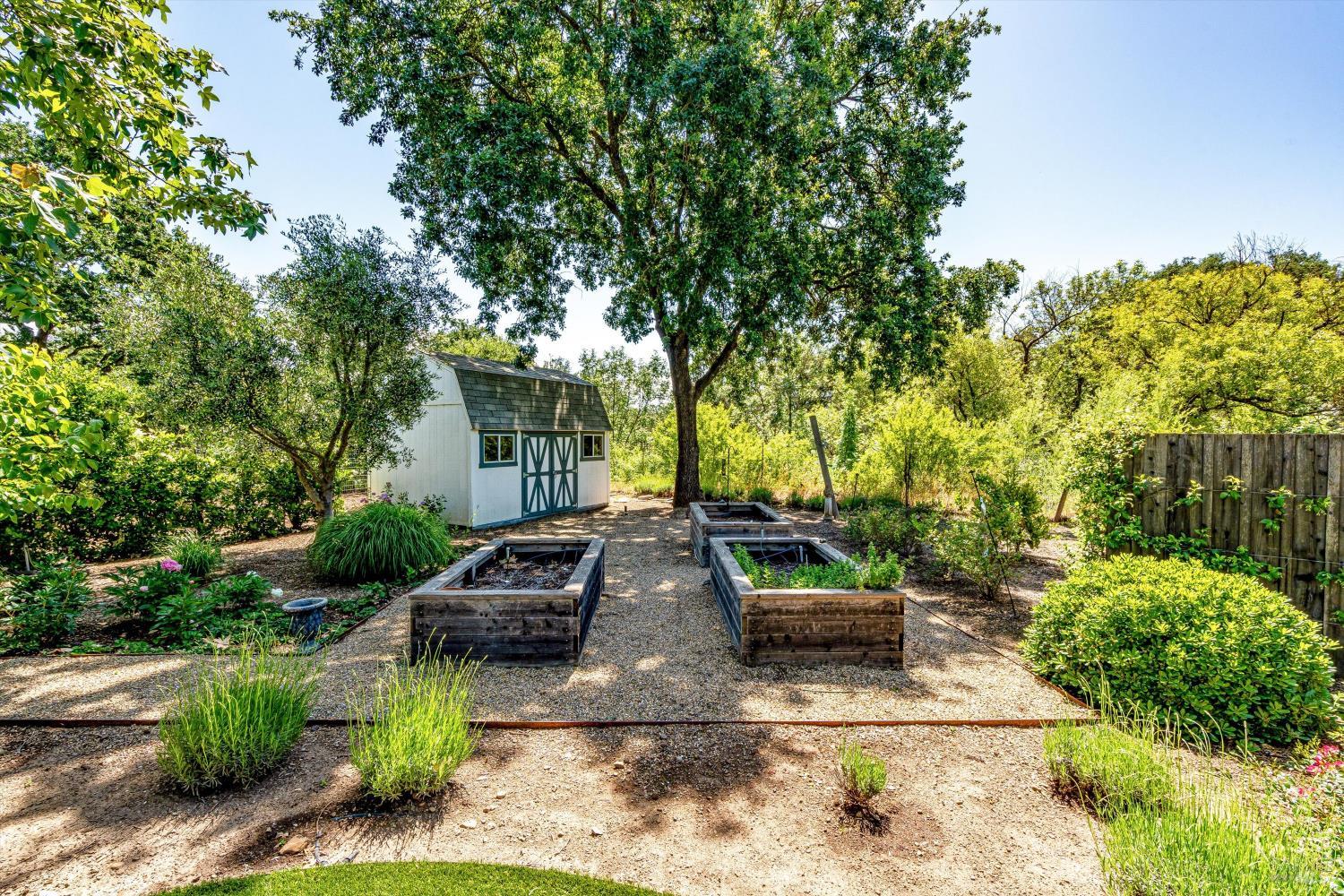 Property photo 50