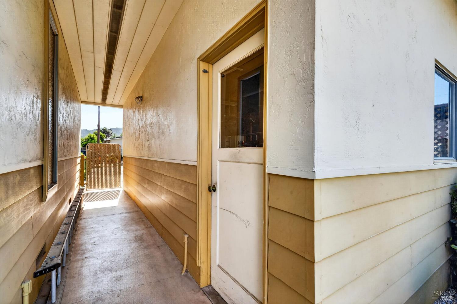 Property photo 43