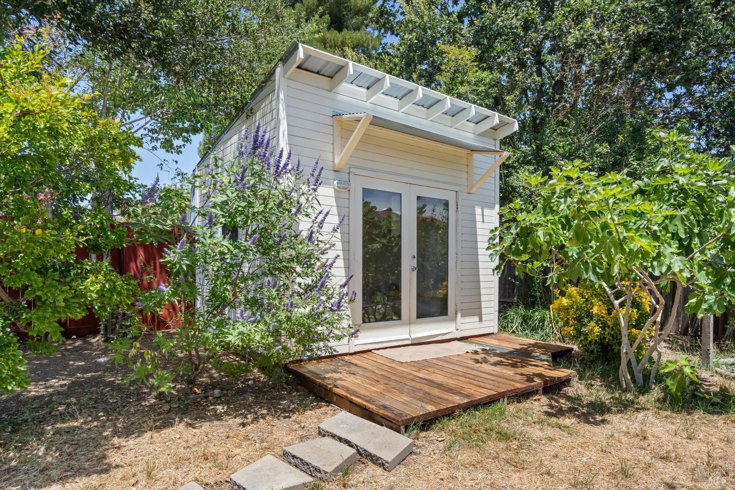 Property photo 25