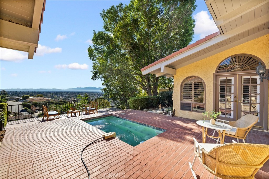 Property photo 37