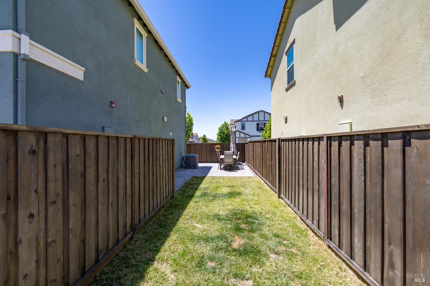 Property photo 40