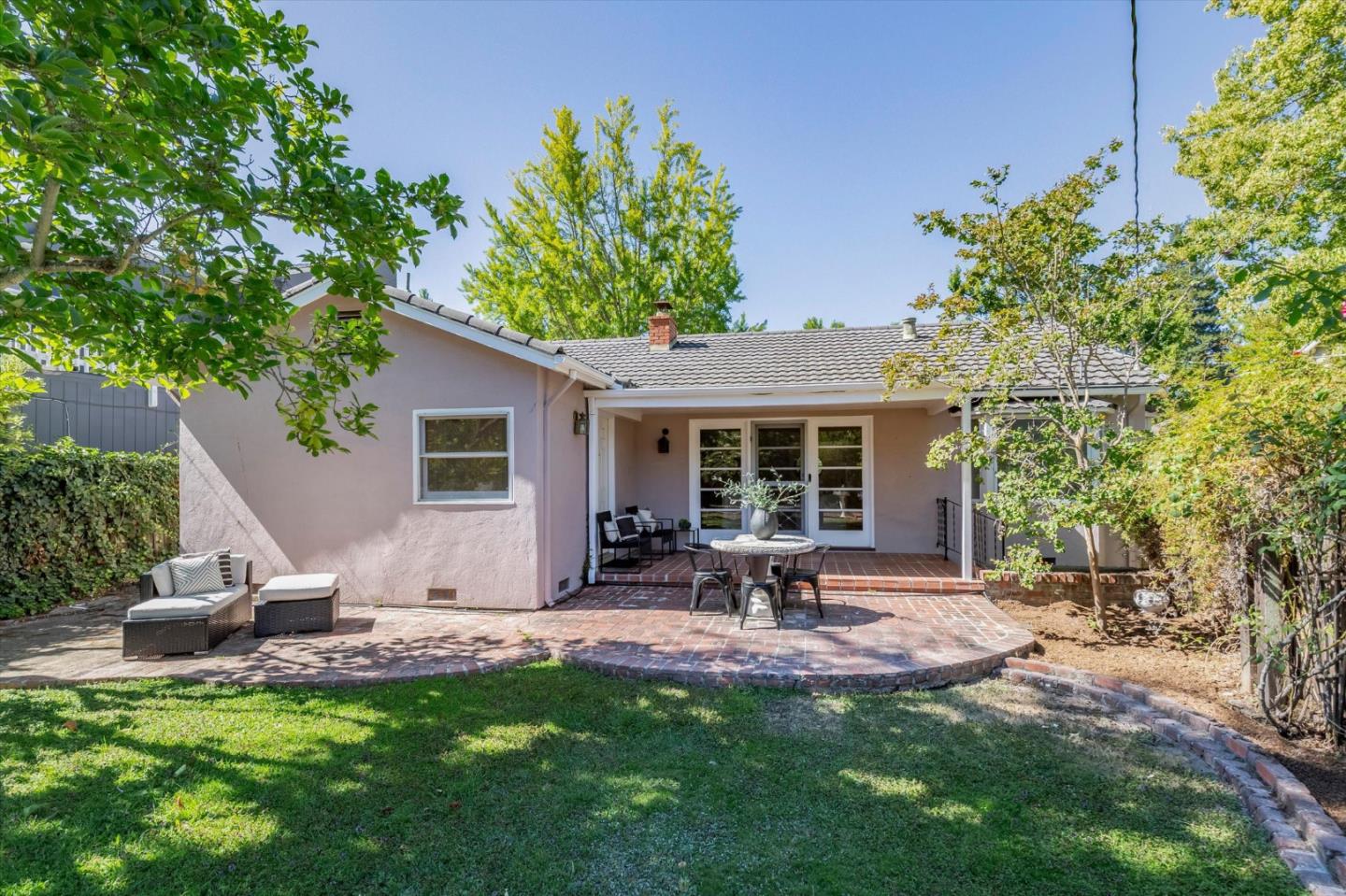 Property photo 25