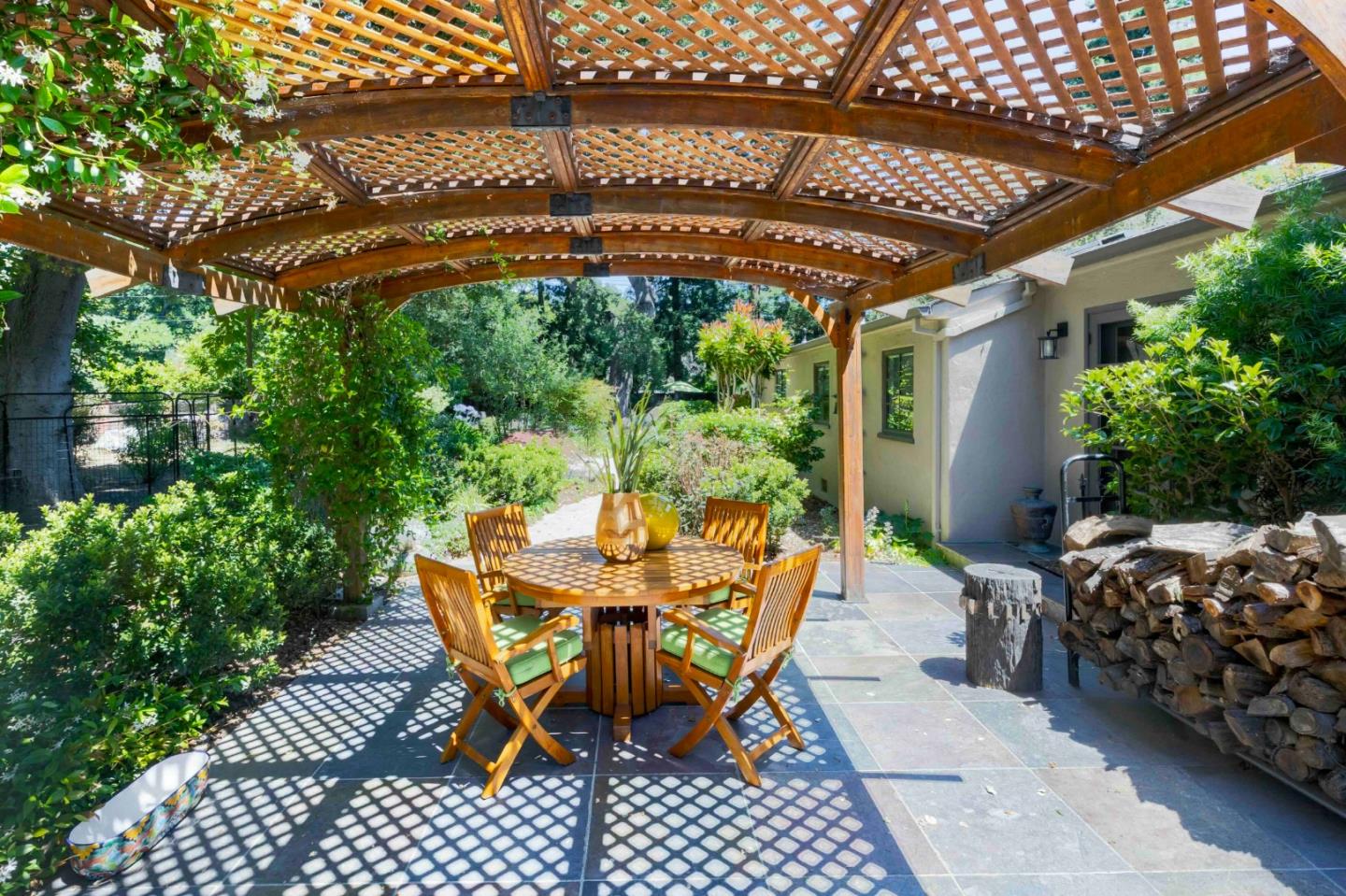 Property photo 31