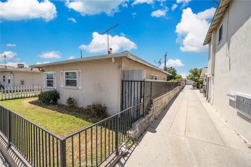 Property photo 35