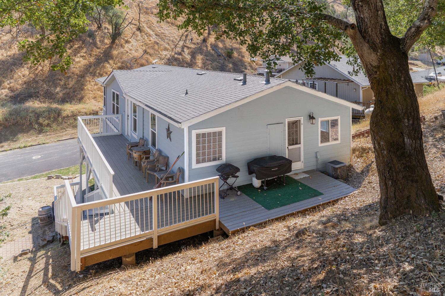 Property photo 46